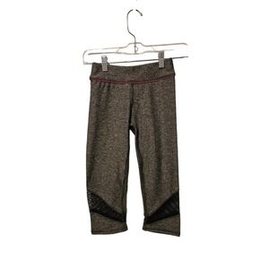 NWT Mira Rae gray cropped leggings lace detail‎ size 8/9